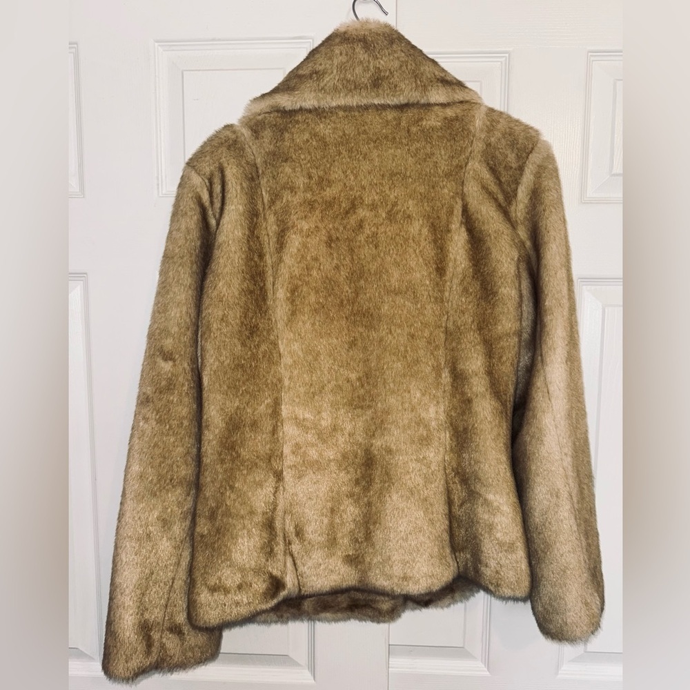 💥SALE💥Braetan Faux Fur Coat Jacket Tan Camel Zip Front Size Medium - Picture 7 of 8
